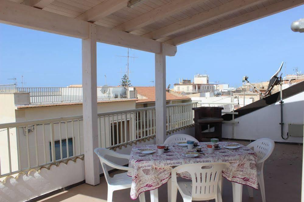 MareinSicilia: Appartamenti del Melo Marina di Ragusa Esterno foto